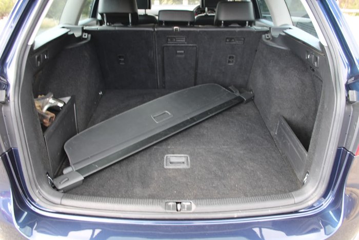 2014 Volkswagen Passat V6 FSI Highline Type 3C MY14.5 Four Wheel Drive Blue