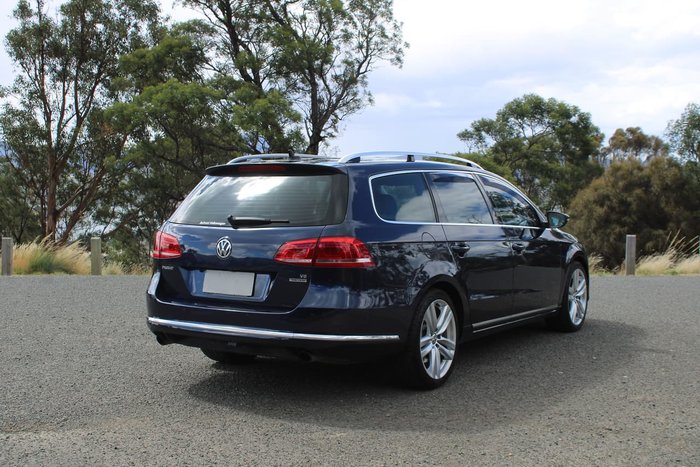 2014 Volkswagen Passat V6 FSI Highline Type 3C MY14.5 Four Wheel Drive Blue