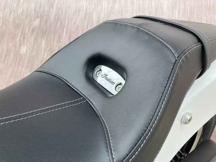 2021 Indian SCOUT WHITE SMOKE White