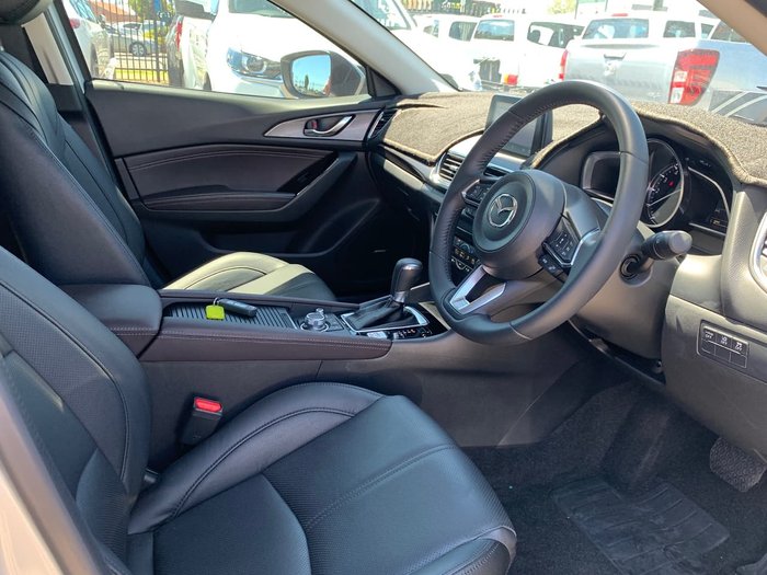 2018 Mazda 3 SP25 Astina BN Series Silver