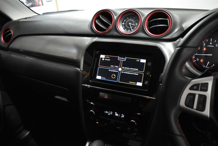 2017 Suzuki Vitara S Turbo LY Cool White