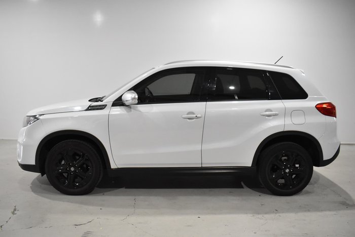 2017 Suzuki Vitara S Turbo LY Cool White