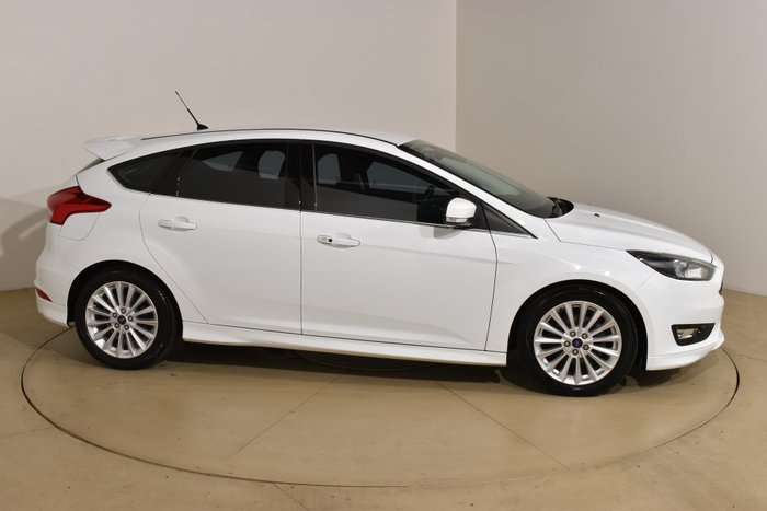 2016 Ford Focus Sport LZ Frozen White
