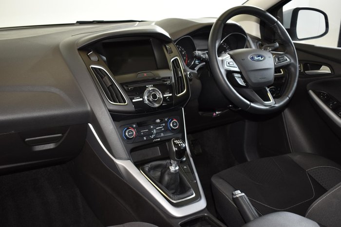 2016 Ford Focus Sport LZ Frozen White