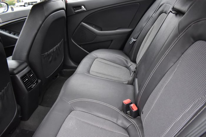 2012 Kia Optima Si TF MY12 Red