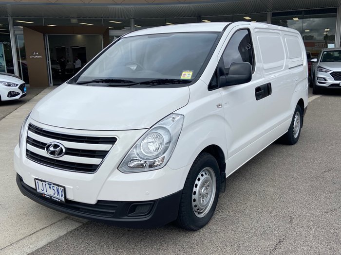 2016 Hyundai iLoad TQ3-V Series II MY16 Creamy White