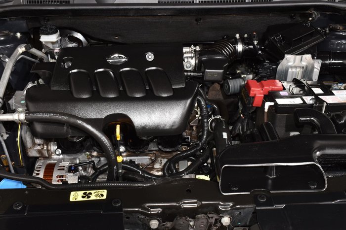 2012 Nissan Dualis +2 Ti-L J10 Series 3 MY12 Nightshade