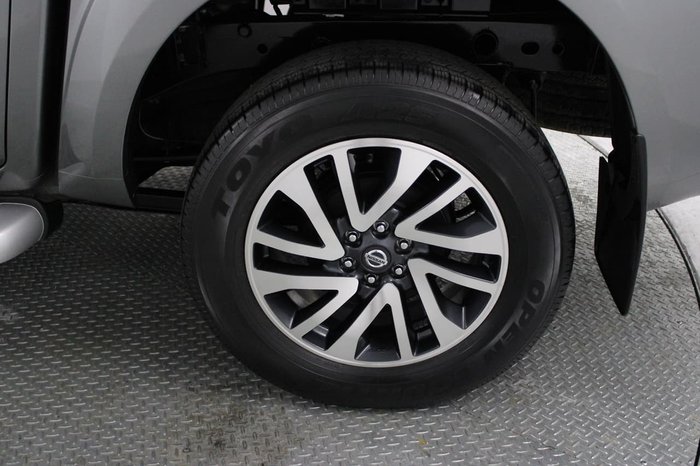 2018 Nissan Navara ST-X D23 Series 3 4X4 Dual Range Grey