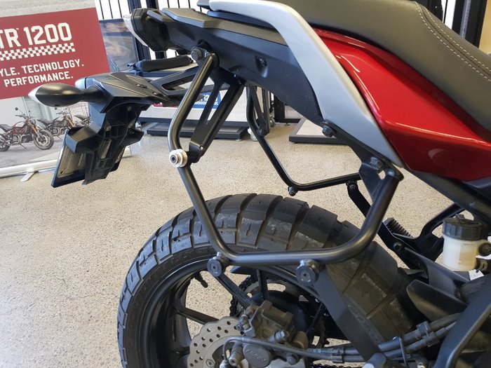 2016 Yamaha MT-07 Red