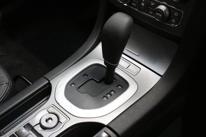 2010 Holden Commodore International VE MY10 White