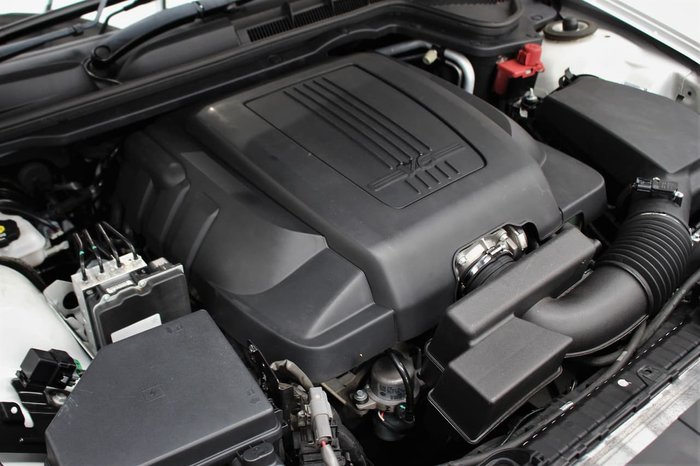 2010 Holden Commodore International VE MY10 White