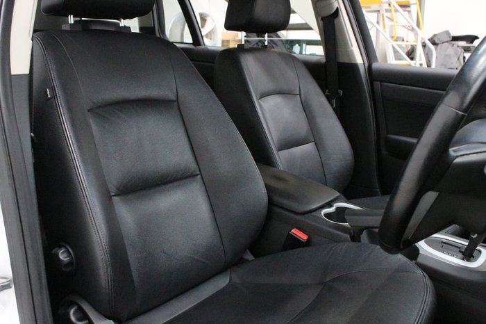 2010 Holden Commodore International VE MY10 White