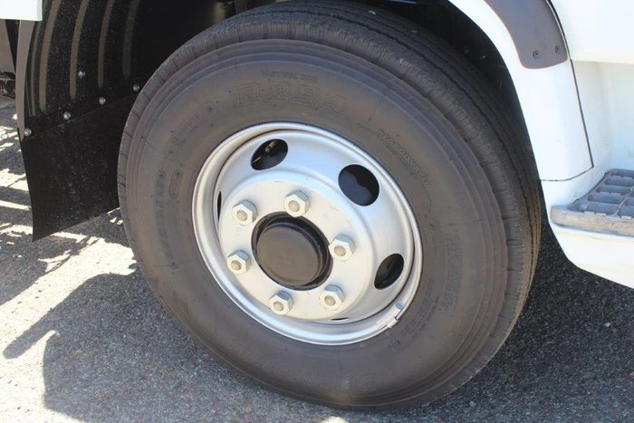 2020 FUSO FK61FH1RFAG White