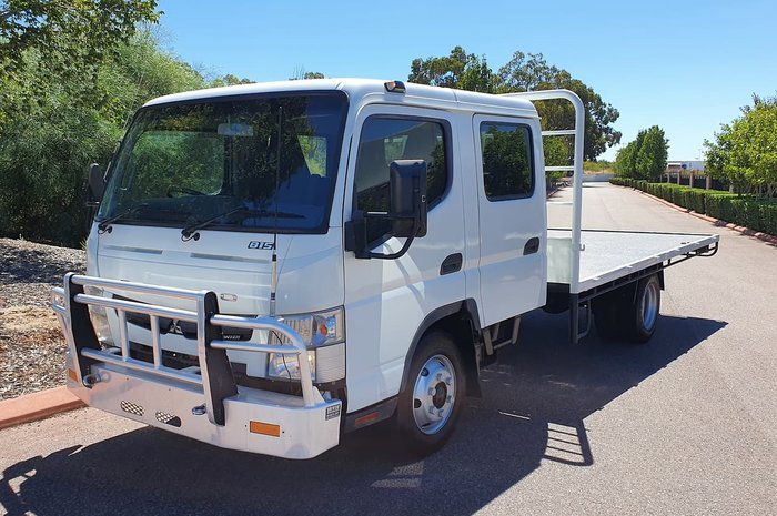 2013 FUSO 815 CANTER WHITE