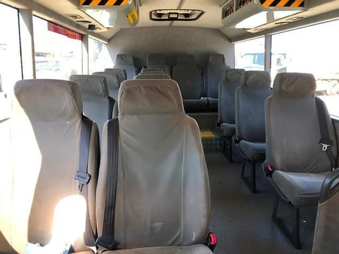 2012 ISUZU NPS300 18 SEAT MINE SPEC BUS