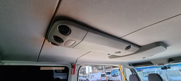 2013 MERCEDES-BENZ SPRINTER 4X4 12 SEAT AUTO BUS WHITE