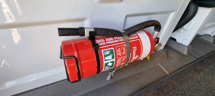 2013 MERCEDES-BENZ SPRINTER 4X4 12 SEAT AUTO BUS WHITE