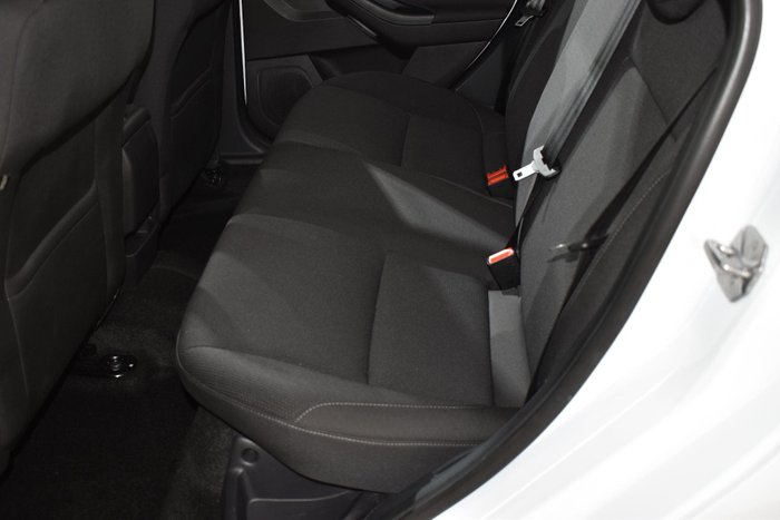 2016 Ford Focus Trend LZ Frozen White