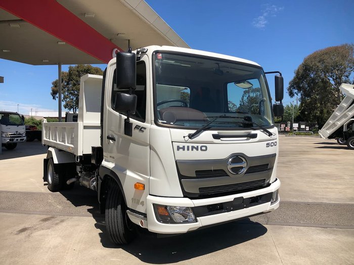 2021 HINO FC 1124 White