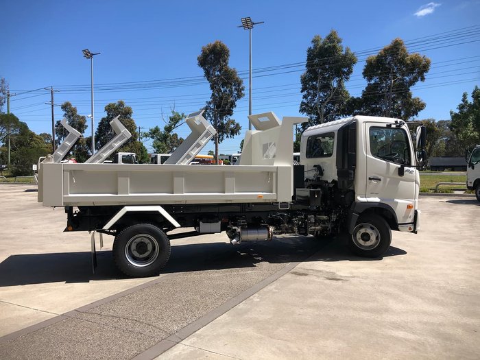 2021 HINO 500 SERIES FC 1124 White