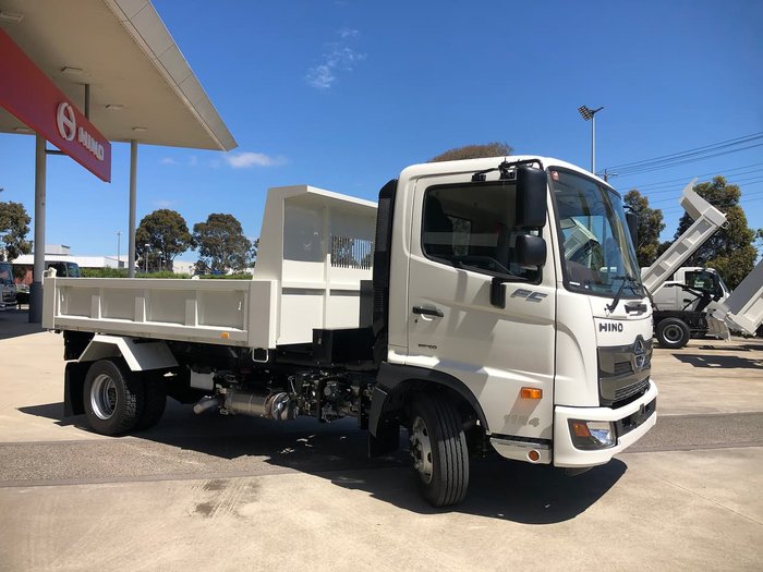 2021 HINO FC 1124 White