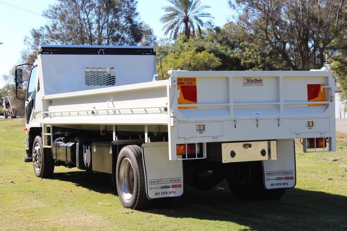 2021 FUSO FIGHTER 1627 White