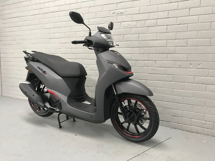2021 Peugeot 2021 PEUGEOT 200CC BELVILLE 200 RS Scooter Grey