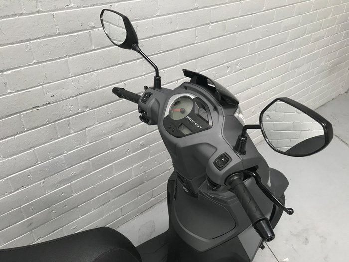 2021 Peugeot 2021 PEUGEOT 200CC BELVILLE 200 RS Scooter Grey
