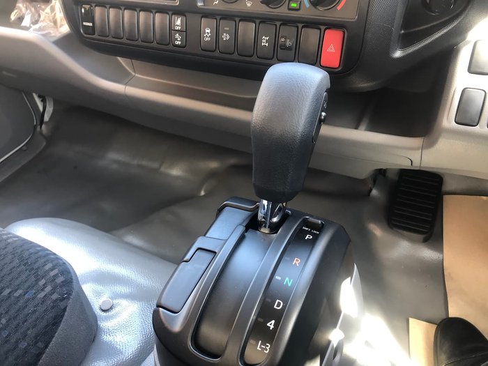 2021 HINO 300 SERIES 716 White