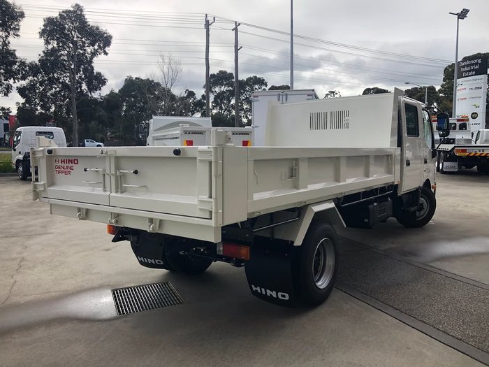2021 HINO 300 SERIES 917