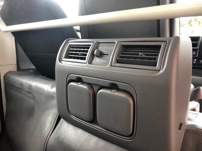 2021 HINO 300 SERIES 917