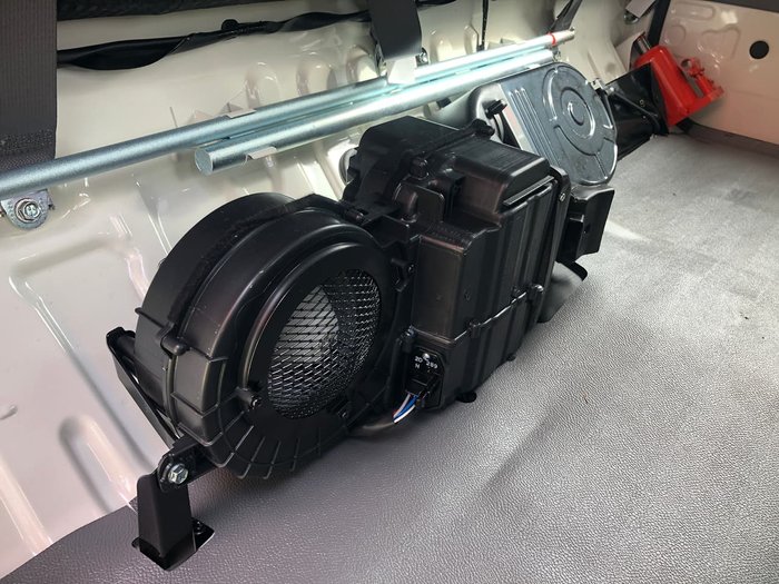 2021 HINO 300 SERIES 917