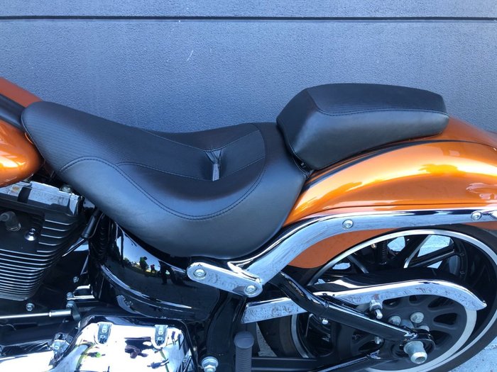 2014 Harley-davidson FXSB SOFTAIL BREAKOUT Orange