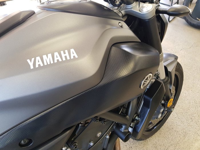 2015 Yamaha MT-07 Black