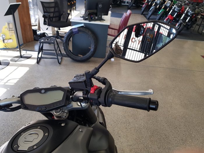 2015 Yamaha MT-07 Black