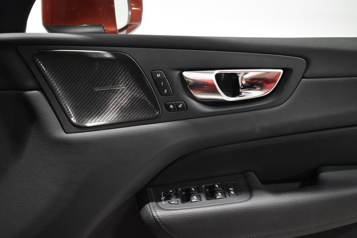 2020 Volvo XC60 T5 Momentum MY20 Four Wheel Drive Fusion Red