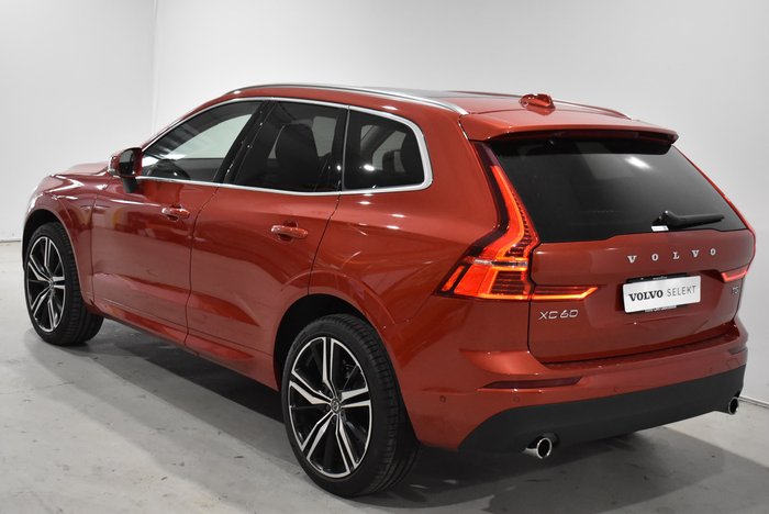 2020 Volvo XC60 T5 Momentum MY20 Four Wheel Drive Fusion Red