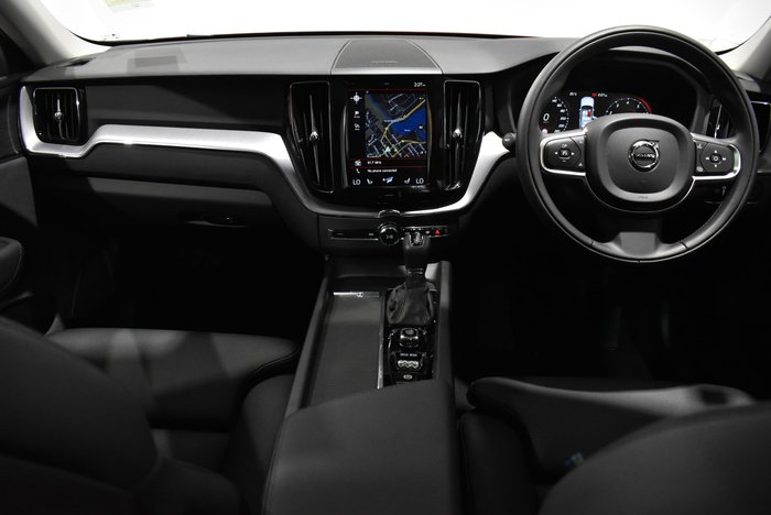 2020 Volvo XC60 T5 Momentum MY20 Four Wheel Drive Fusion Red