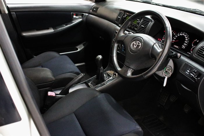 2004 Toyota Corolla Levin ZZE122R Silver