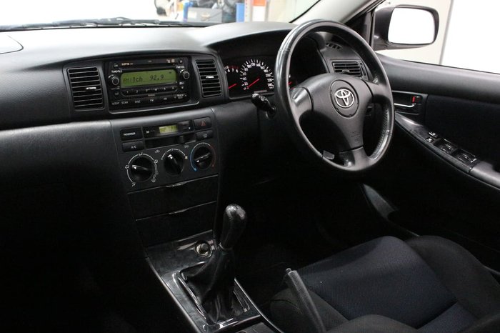 2004 Toyota Corolla Levin ZZE122R Silver