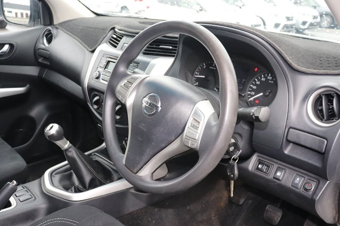2016 Nissan Navara RX D23 4X4 Dual Range White