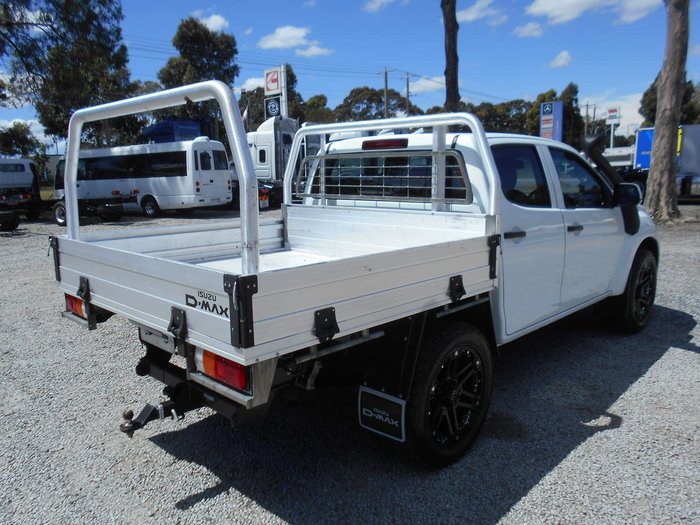 2016 ISUZU D MAX SX 4X4 White