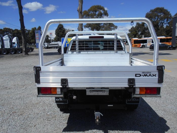 2016 ISUZU D MAX SX 4X4 White