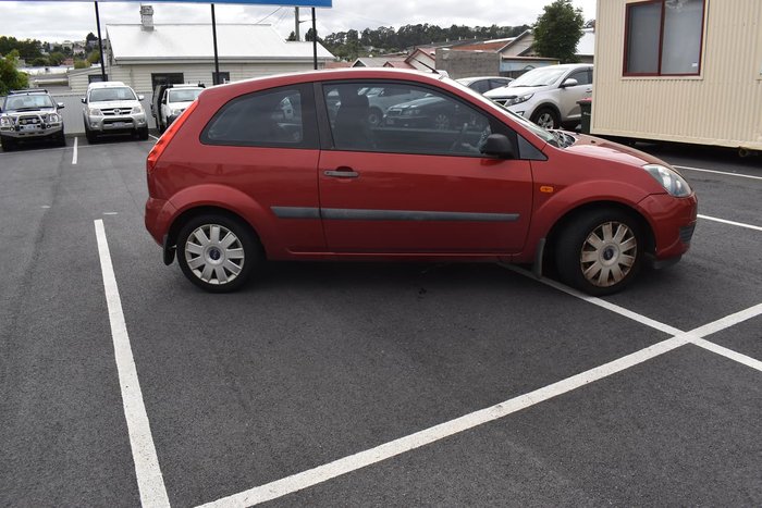 2006 Ford Fiesta LX WQ Red