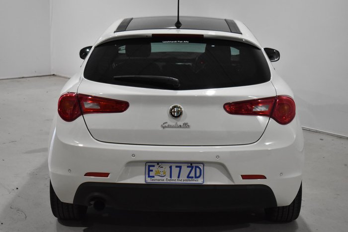 2015 Alfa Romeo Giulietta Distinctive Series 1 White