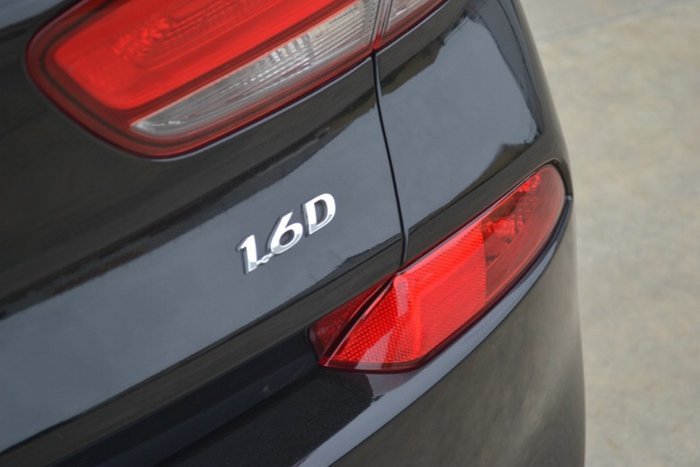 2017 Hyundai i30 Premium PD MY18 PHANTOM BLACK