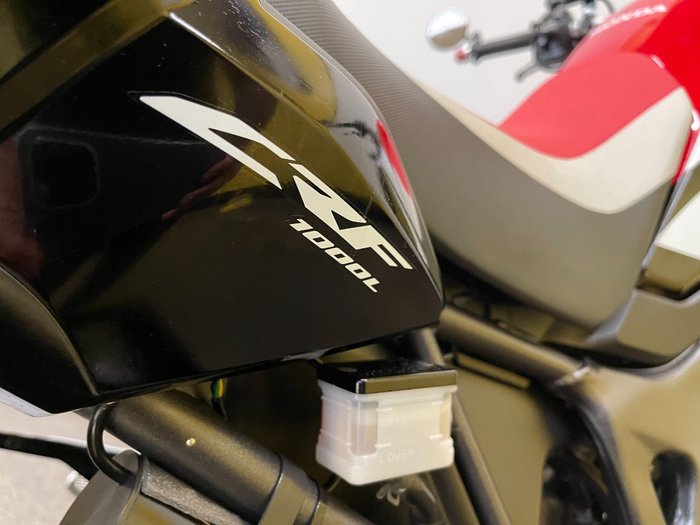 2016 Honda CRF1000L AFRICA TWIN Red