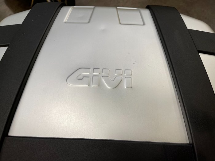 2016 Honda CRF1000L AFRICA TWIN Red