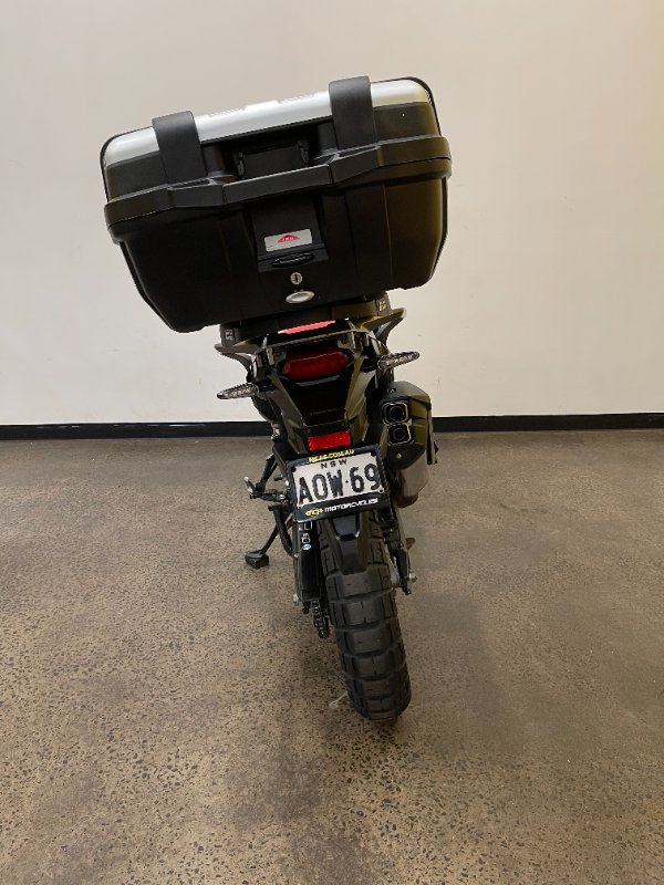 2016 Honda CRF1000L AFRICA TWIN Red