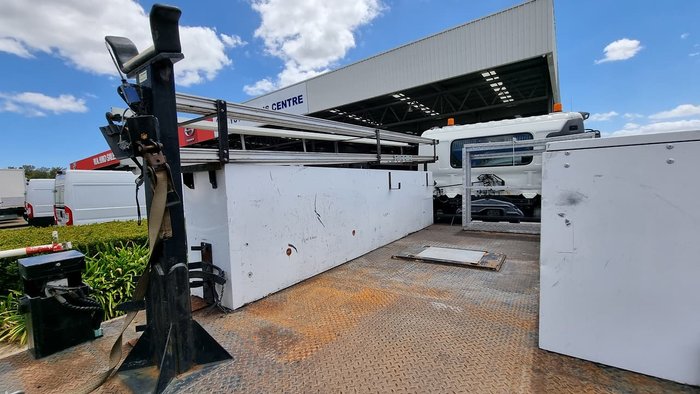 2008 HINO 500 SERIES WHITE